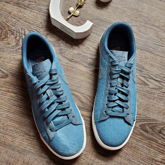 NEW Nike Blazer Low Lx - Picture 2 of 7